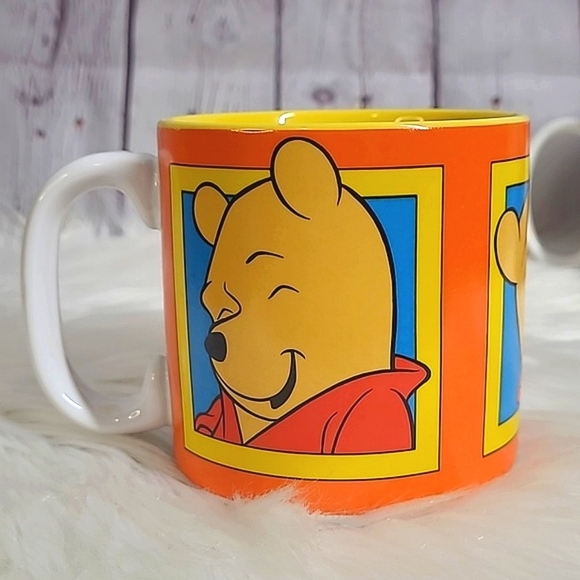 Vintage 90s Disney Winnie-the-Pooh Bundle of Three Mugs Coffee Cup Collectible - Picture 3 of 16